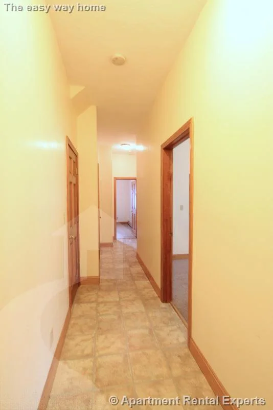 3 bed, 1 bath apartment for rent at 43 Greenville St Unit 1, Union Square — photo 19 of 29