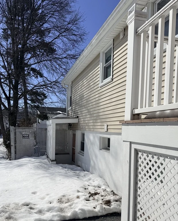 1 bed, 1 bath apartment for rent at 43 Haith St Unit B, Revere — photo 2 of 9