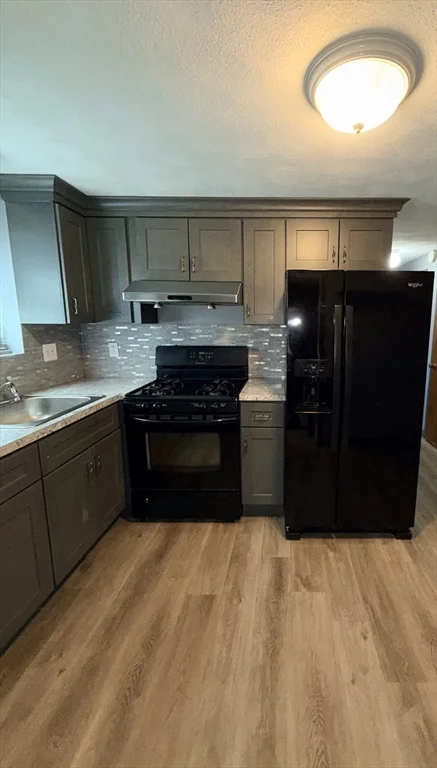 1 bed, 1 bath apartment for rent at 43 Haith St Unit B, Revere — photo 3 of 9