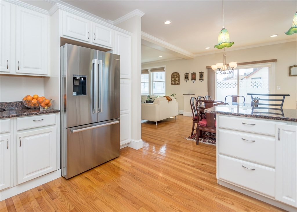 4 bed, 3 bath apartment for rent at 43 Hammond St Unit 1, Waltham — photo 27 of 32