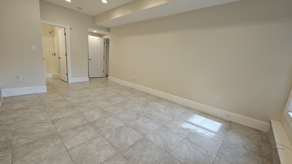 4 bed, 3 bath apartment for rent at 43 Hammond St Unit 1, Waltham — photo 20 of 32