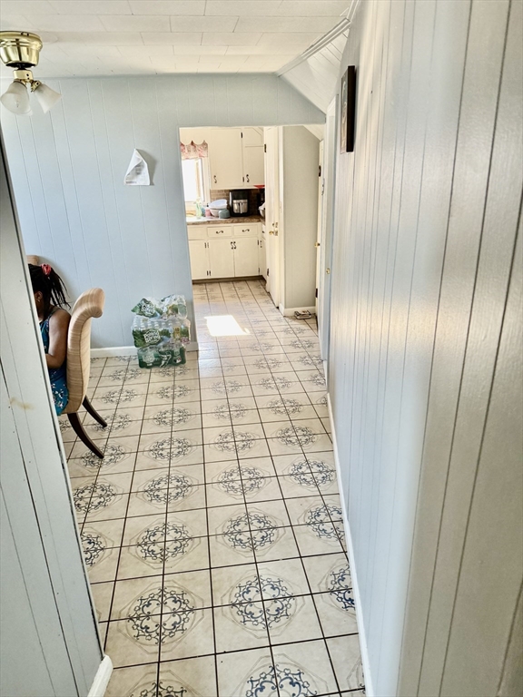 2 bed, 1 bath apartment for rent at 43 Harrison Ave Unit 2, Taunton — photo 14 of 21