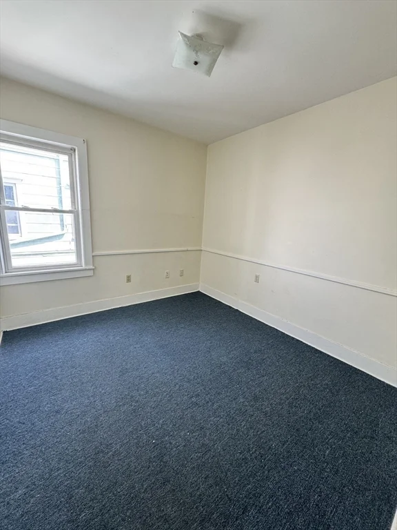 2 bed, 1 bath apartment for rent at 43 Hemlock St Unit 2, South — photo 14 of 16