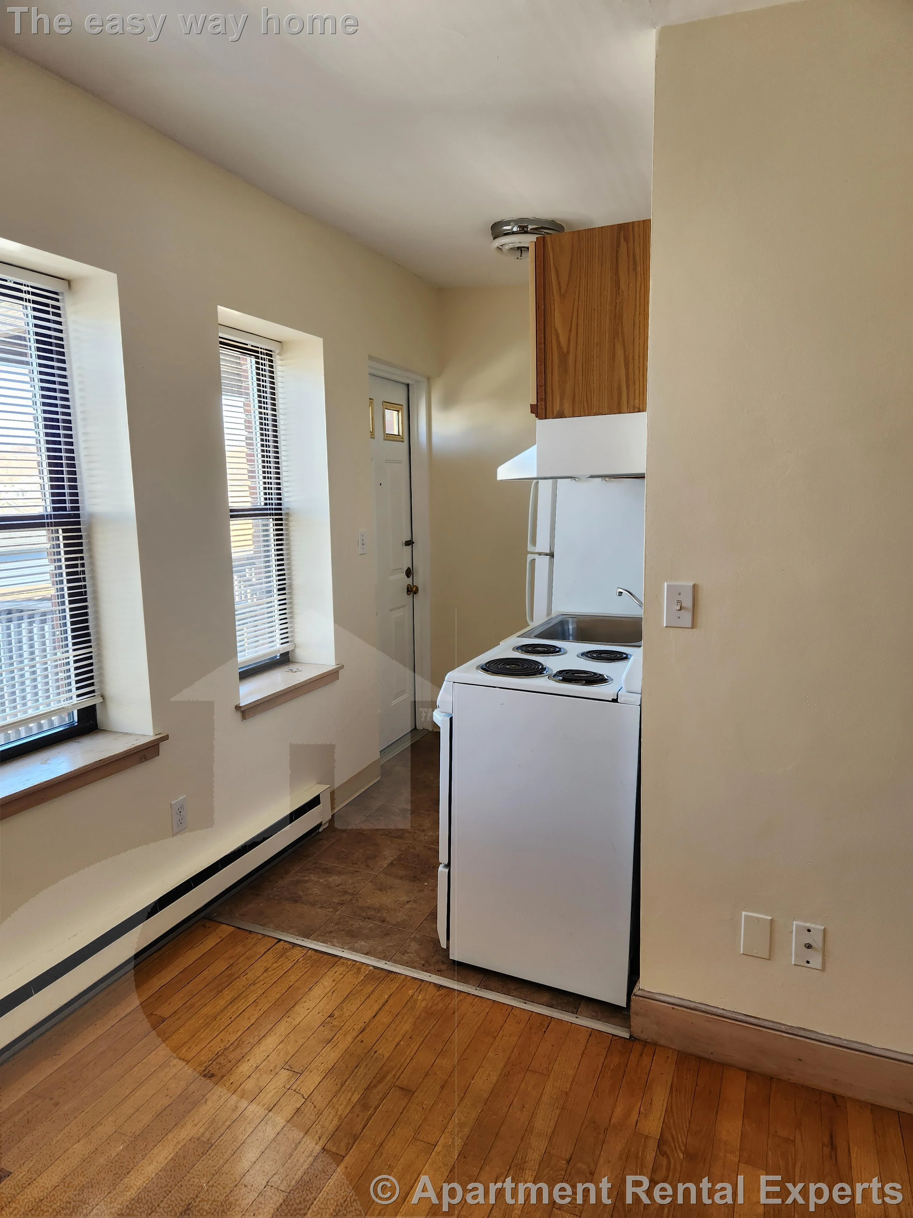 1 bed, 1 bath apartment for rent at 43 Ivaloo St Unit 7, Spring Hill — photo 12 of 17