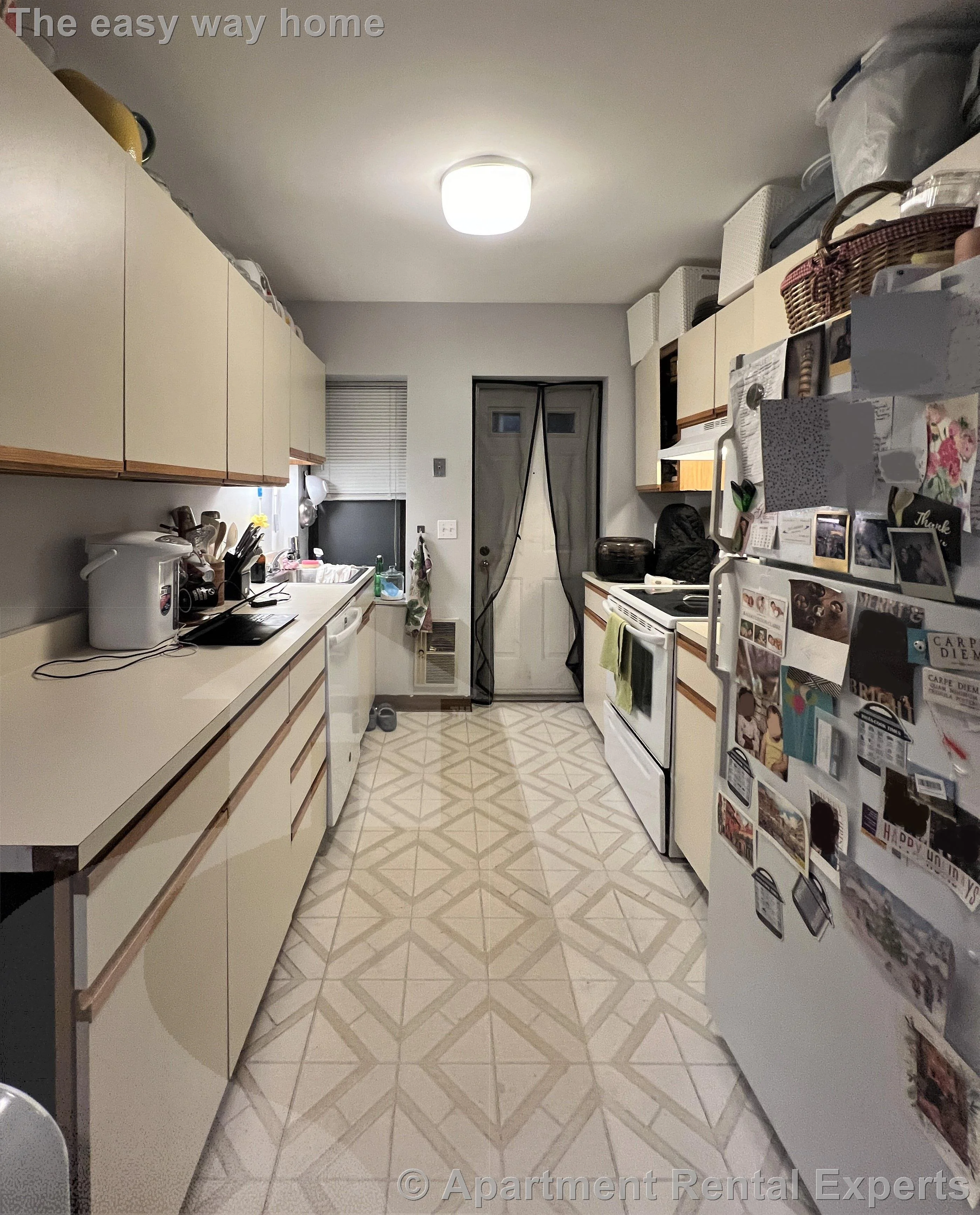 2 bed, 1 bath apartment for rent at 43 Ivaloo St Unit 9, Ward Two — photo 4 of 12