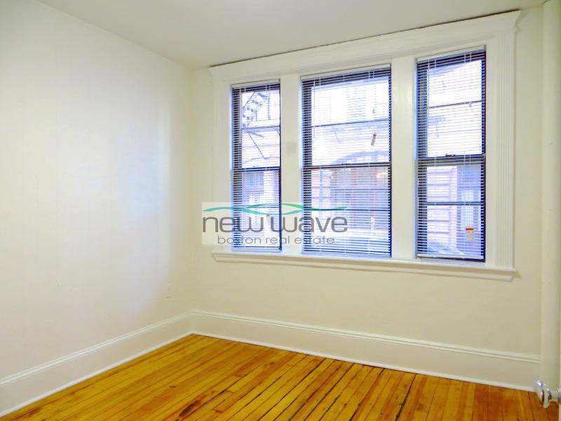 2 bed, 2 bath apartment for rent at 43 Joy St Unit 1, Beacon Hill — photo 14 of 19