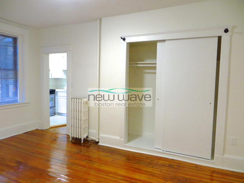 2 bed, 2 bath apartment for rent at 43 Joy St Unit 1, Beacon Hill — photo 11 of 19