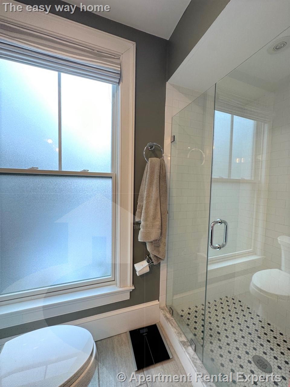 2 bed, 1 bath apartment for rent at 43 Kent St Unit 1, Porter Square — photo 11 of 13