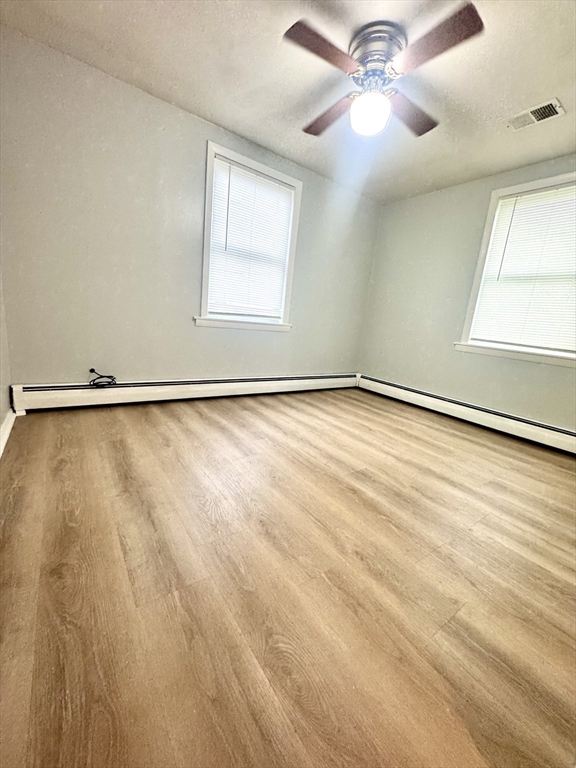 4 bed, 1 bath apartment for rent at 43 Lake St, Braintree — photo 13 of 19