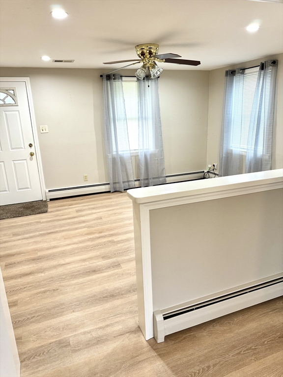 4 bed, 1 bath apartment for rent at 43 Lake St, Braintree — photo 4 of 19