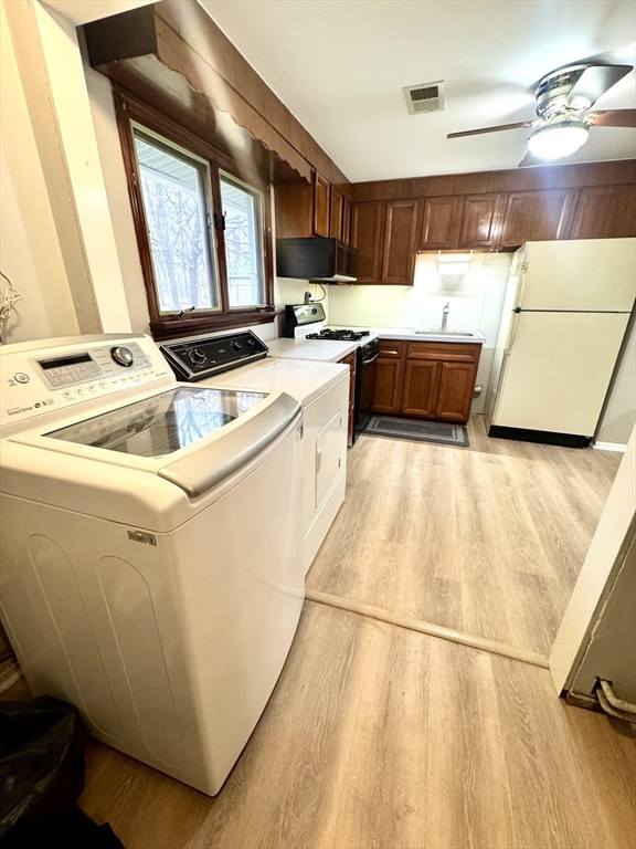 4 bed, 1 bath apartment for rent at 43 Lake St, Braintree — photo 9 of 19