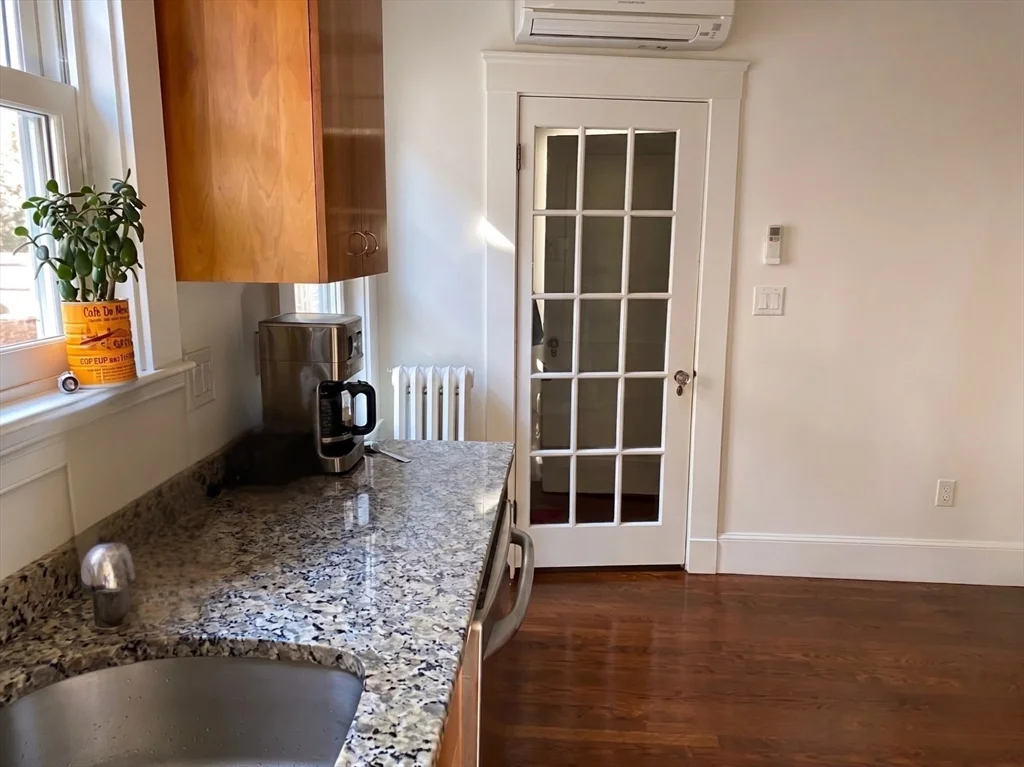 1 bed, 1 bath apartment for rent at 43 Lee St Unit 1, Harvard Square — photo 15 of 26
