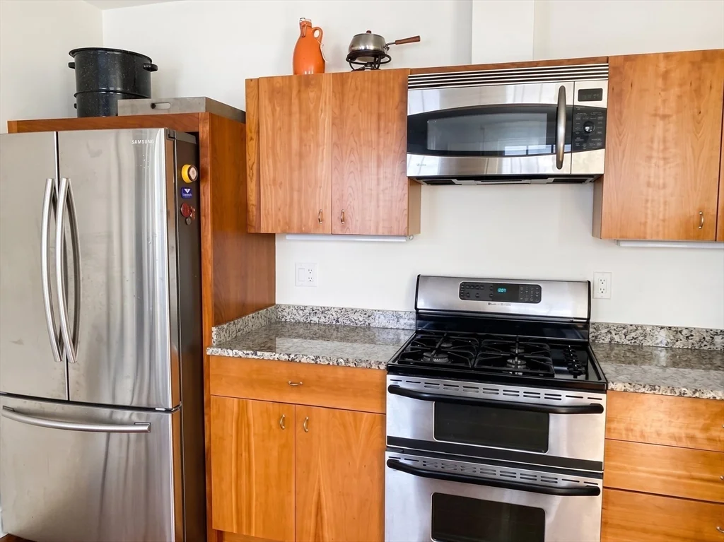 1 bed, 1 bath apartment for rent at 43 Lee St Unit 1, Harvard Square — photo 16 of 26