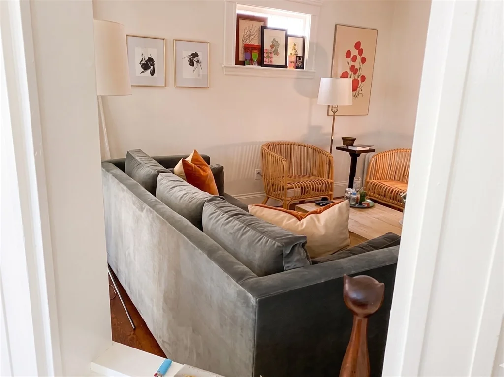 1 bed, 1 bath apartment for rent at 43 Lee St Unit 1, Harvard Square — photo 8 of 26