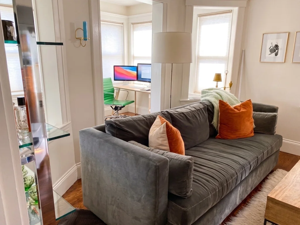 1 bed, 1 bath apartment for rent at 43 Lee St Unit 1, Harvard Square — photo 1 of 26