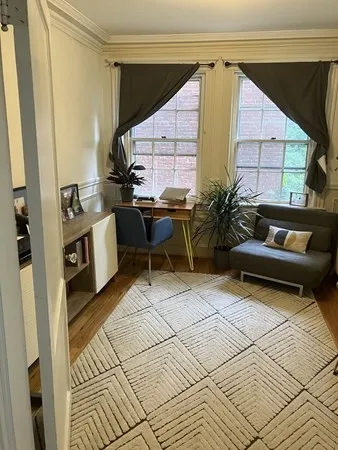 2 bed, 1 bath apartment for rent at 43 Linnaean St Unit 1, Neighborhood Nine — photo 5 of 15