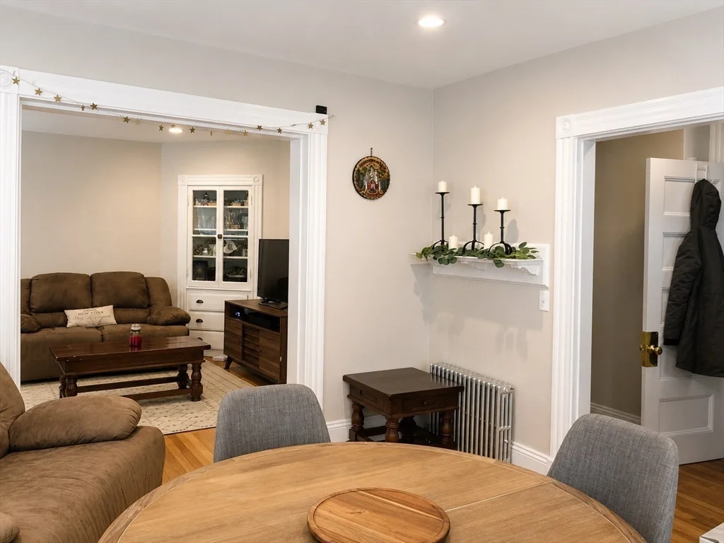 2 bed, 1 bath apartment for rent at 43 Lowell Unit 1, Waltham — photo 2 of 13