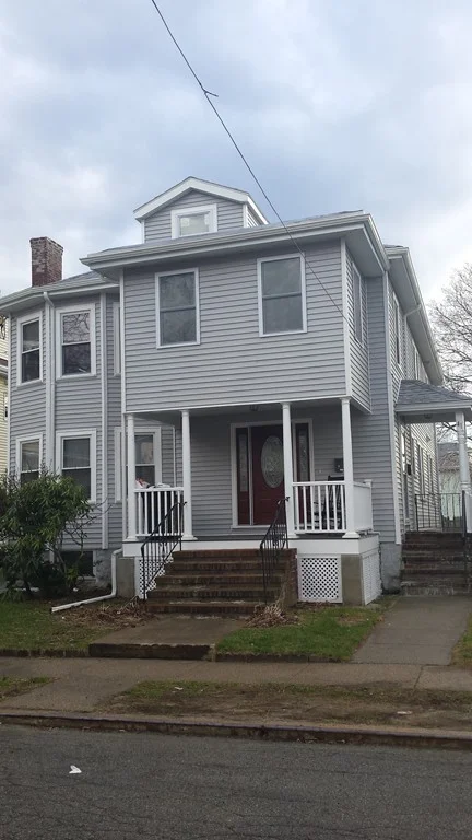 3 bed, 1 bath apartment for rent at 43 Lunt St Unit 2, Wollaston — photo 2 of 12