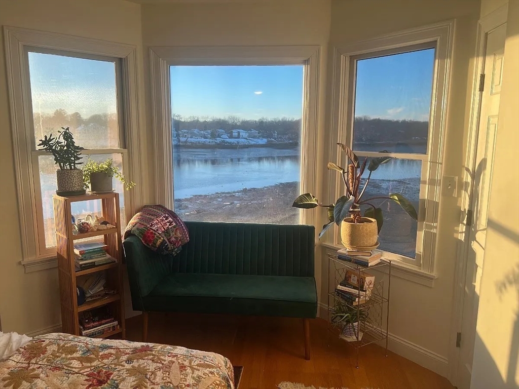 3 bed, 2 bath apartment for rent at 43 March Unit 4, Salem — photo 7 of 19