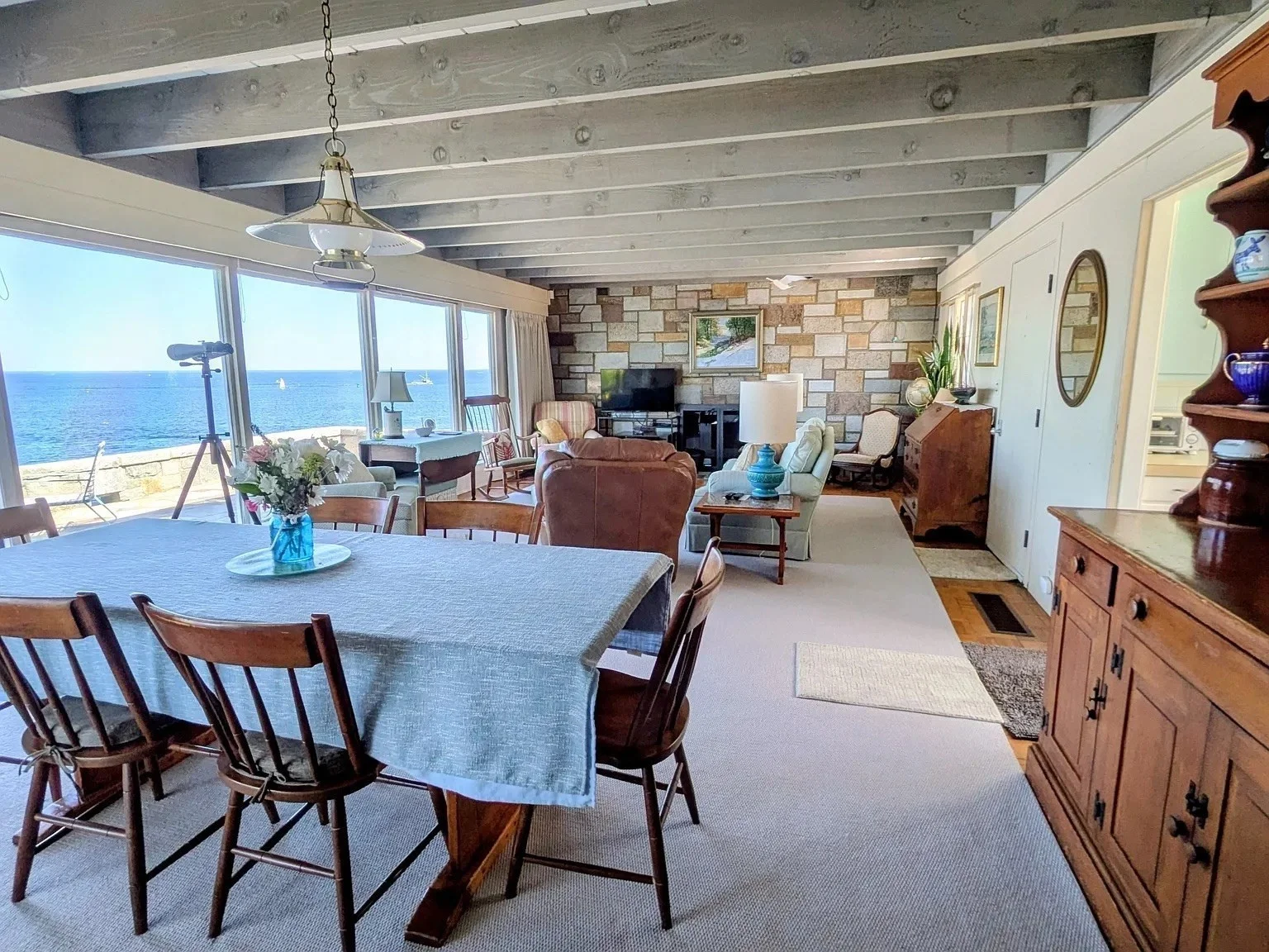 3 bed, 2 bath apartment for rent at 43 Marmion Way, Rockport — photo 3 of 18