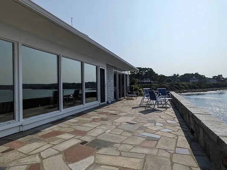3 bed, 2 bath apartment for rent at 43 Marmion Way, Rockport — photo 15 of 18