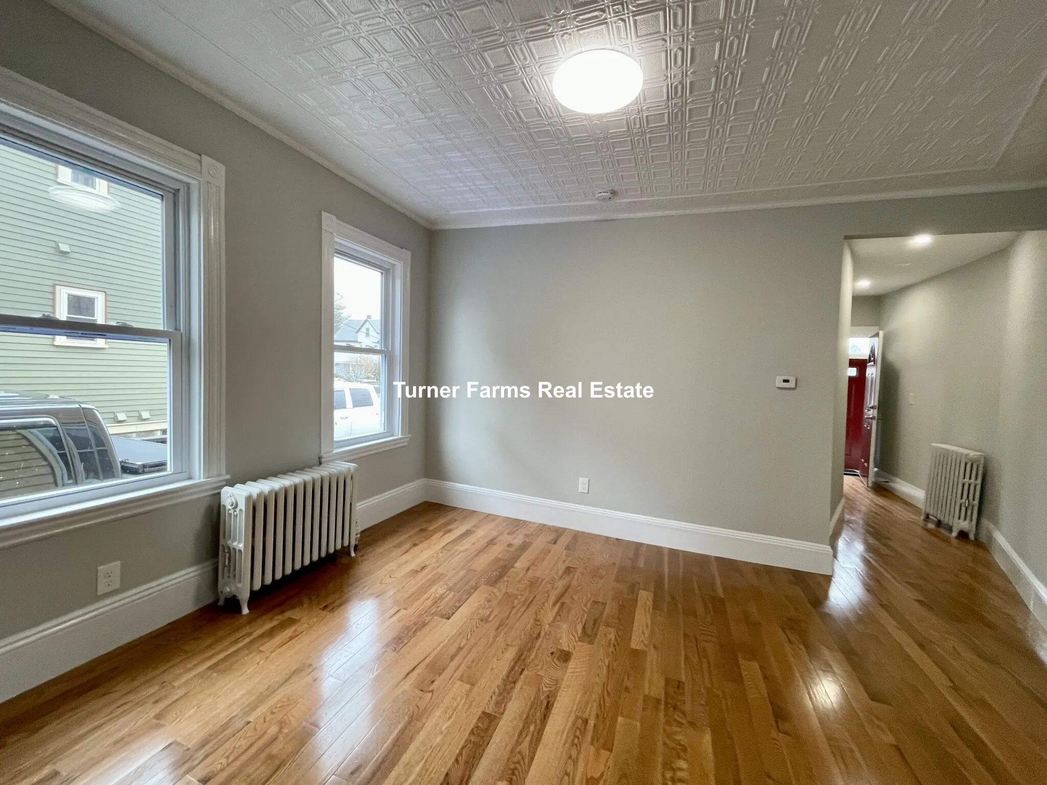 3 bed, 1 bath apartment for rent at 43 Martin St Unit 43, Medford — photo 5 of 39