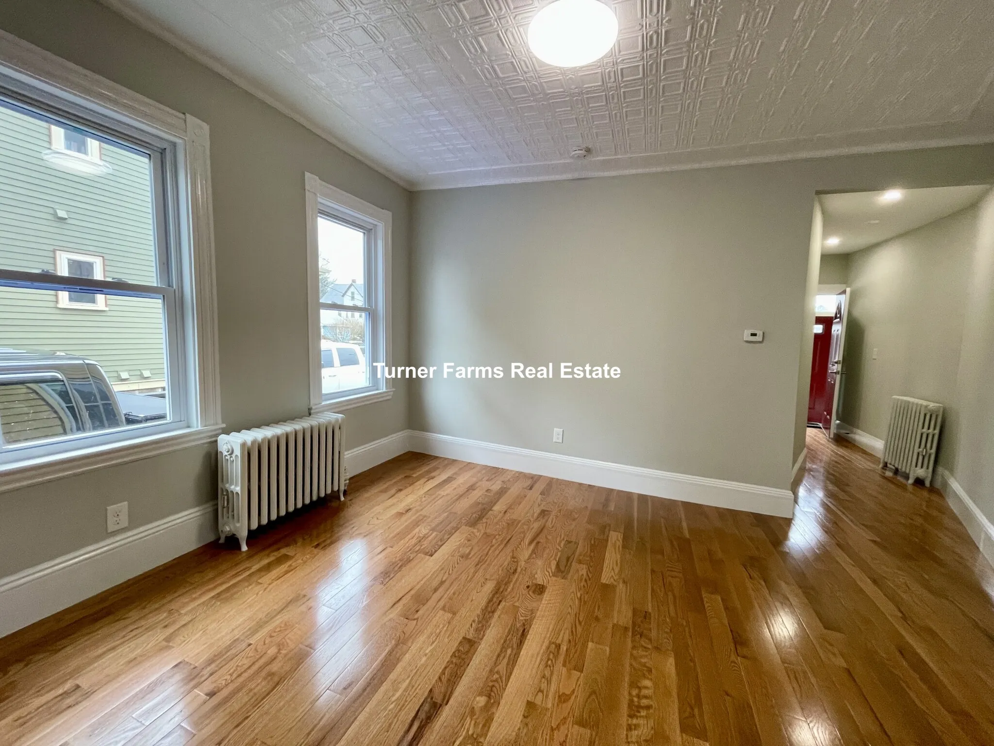 3 bed, 1 bath apartment for rent at 43 Martin St Unit 43, Medford — photo 4 of 39