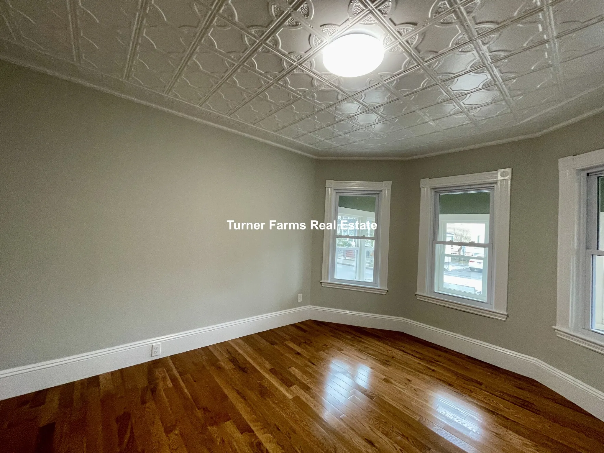 3 bed, 1 bath apartment for rent at 43 Martin St Unit 43, Medford — photo 9 of 39