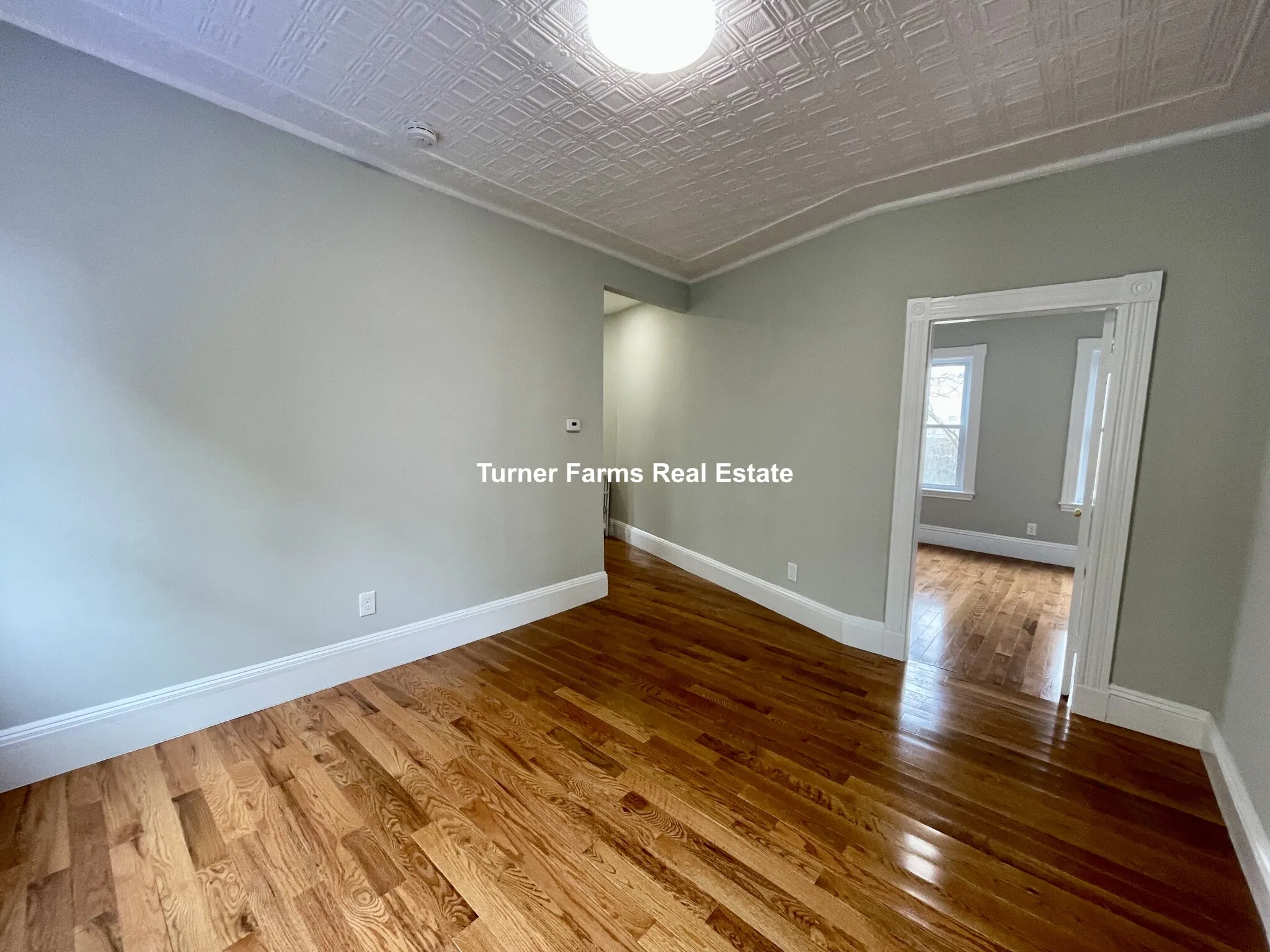 3 bed, 1 bath apartment for rent at 43 Martin St Unit 43, Medford — photo 6 of 39