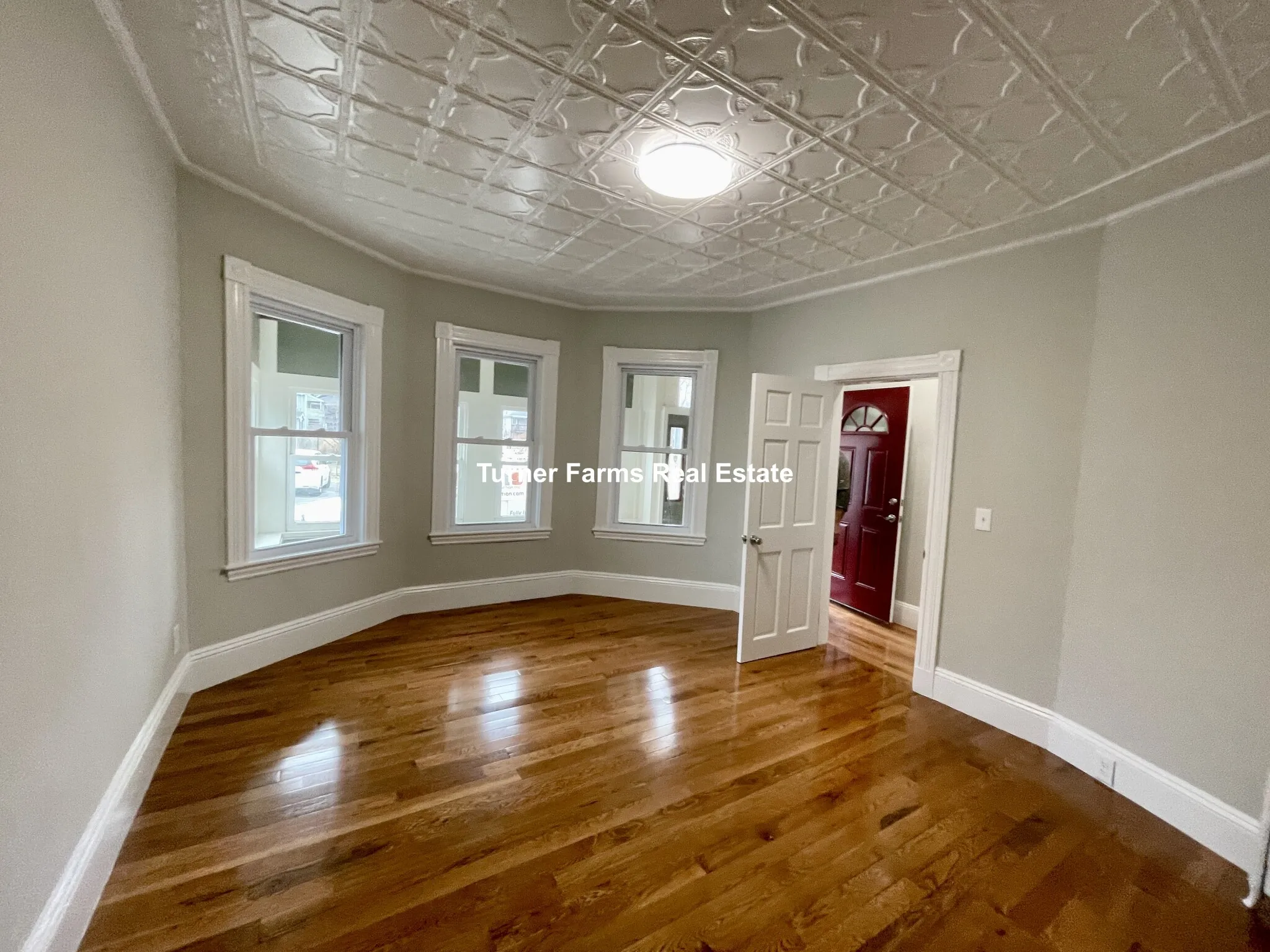 3 bed, 1 bath apartment for rent at 43 Martin St Unit 43, Medford — photo 10 of 39