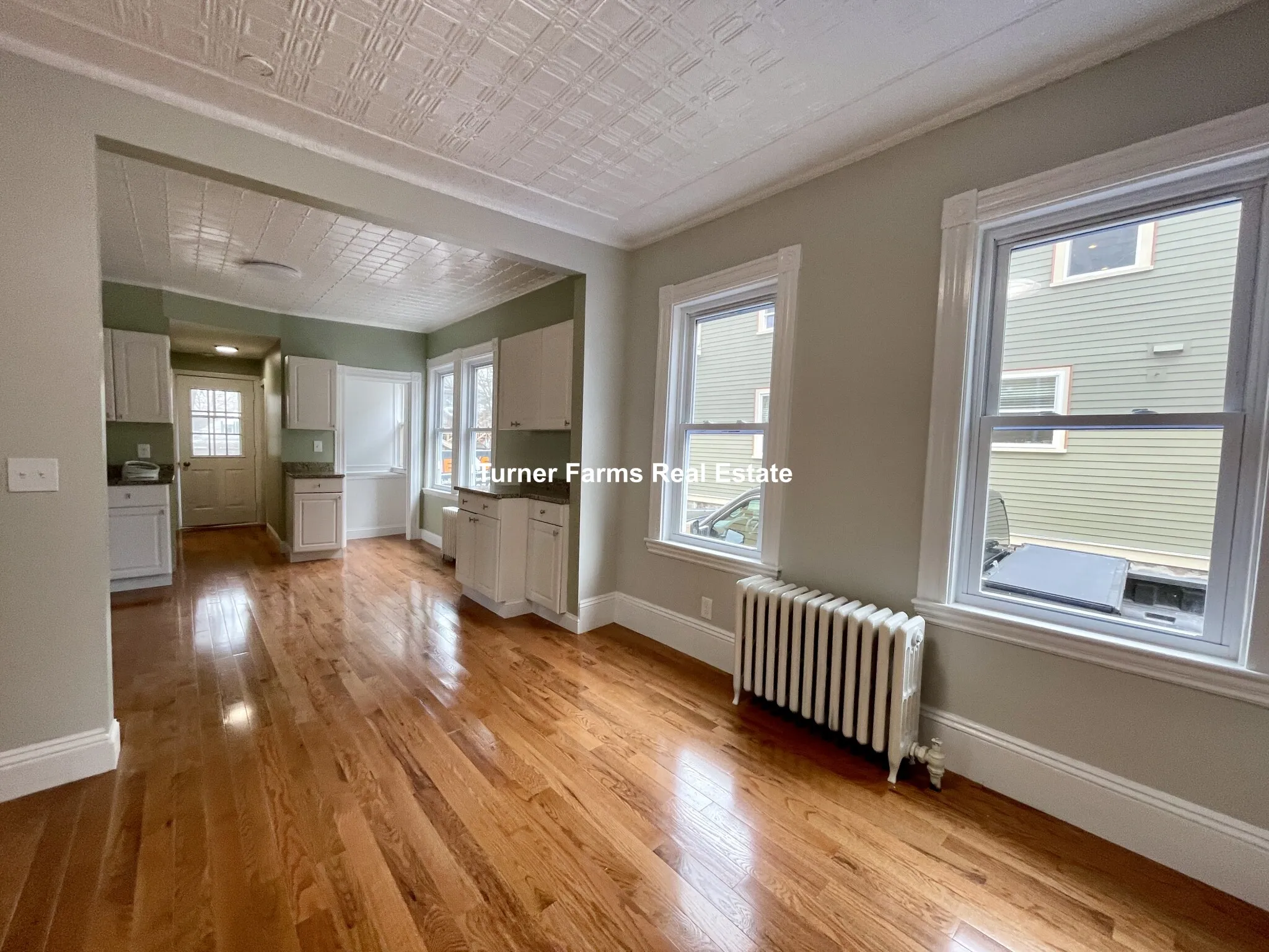 3 bed, 1 bath apartment for rent at 43 Martin St Unit 43, Medford — photo 19 of 39