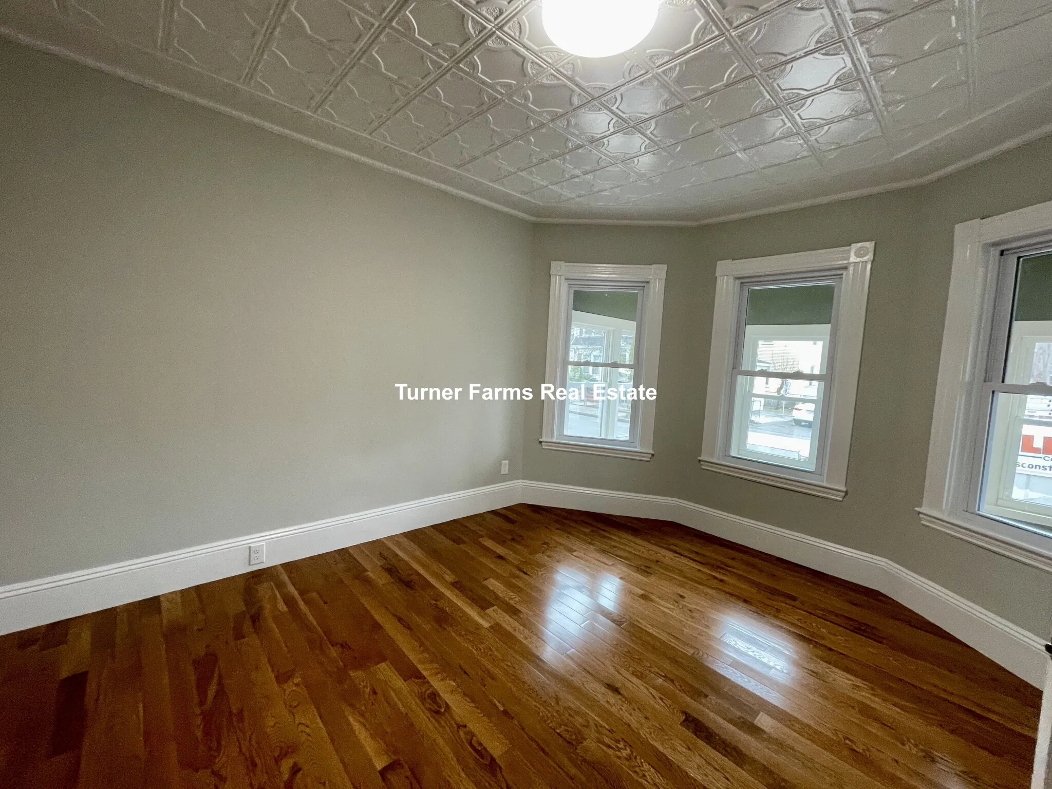 3 bed, 1 bath apartment for rent at 43 Martin St Unit 43, Medford — photo 8 of 39