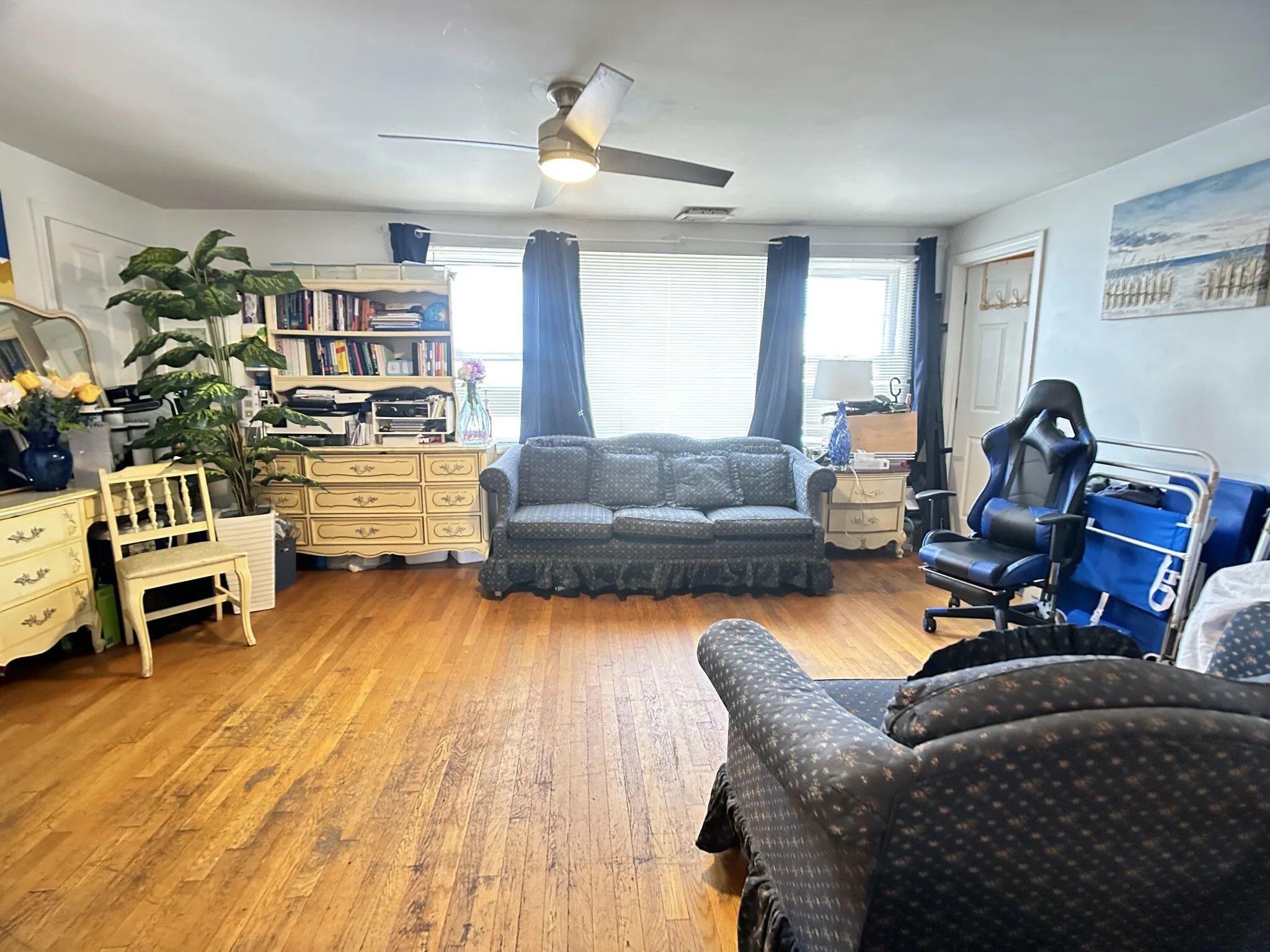 3 bed, 1.5 bath apartment for rent at 43 May St Unit 2, Strawberry Hill — photo 15 of 24
