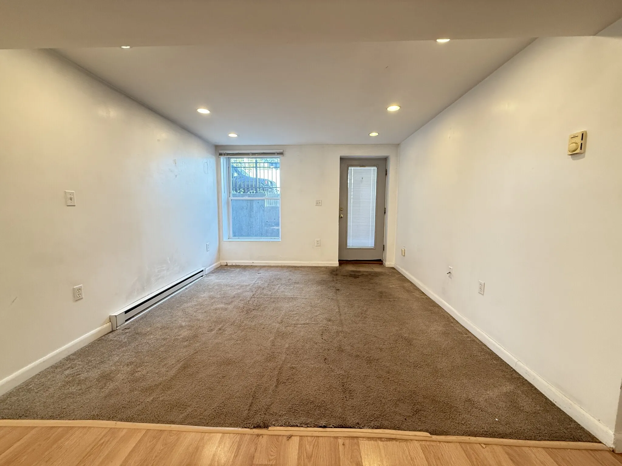 3 bed, 1.5 bath apartment for rent at 43 May St Unit 2, Strawberry Hill — photo 11 of 24
