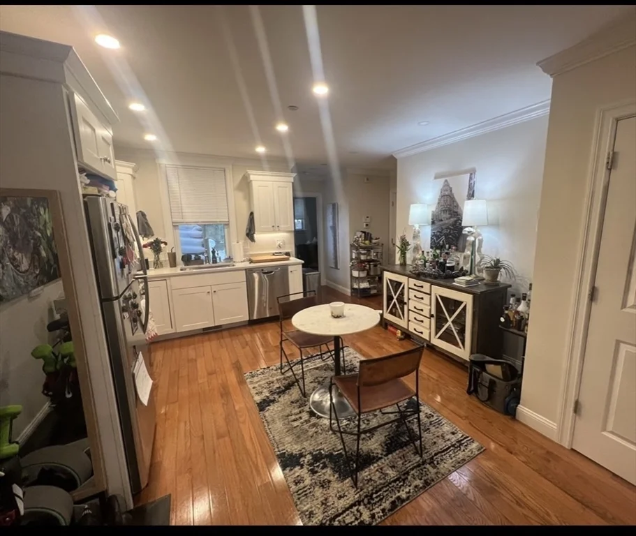 1 bed, 1 bath apartment for rent at 43 Mead St Unit 1, Charlestown — photo 3 of 7