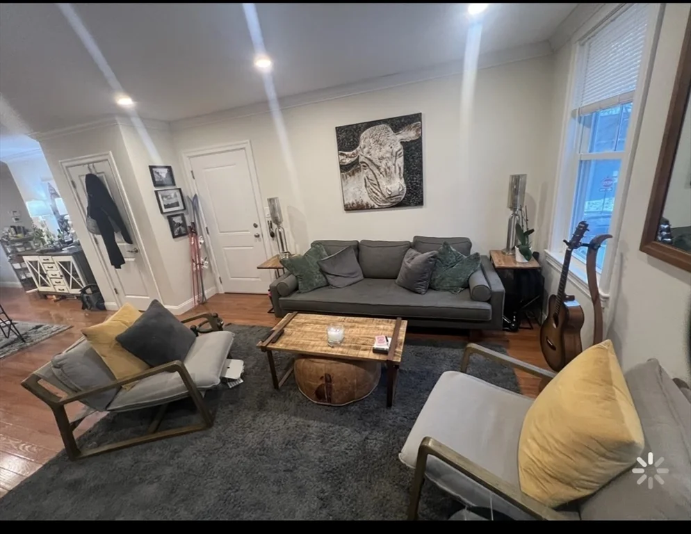 1 bed, 1 bath apartment for rent at 43 Mead St Unit 1, Charlestown — photo 5 of 7