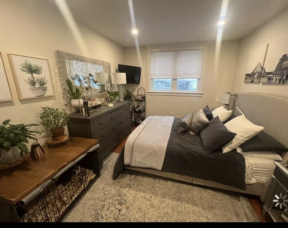 1 bed, 1 bath apartment for rent at 43 Mead St Unit 1, Charlestown — photo 4 of 7