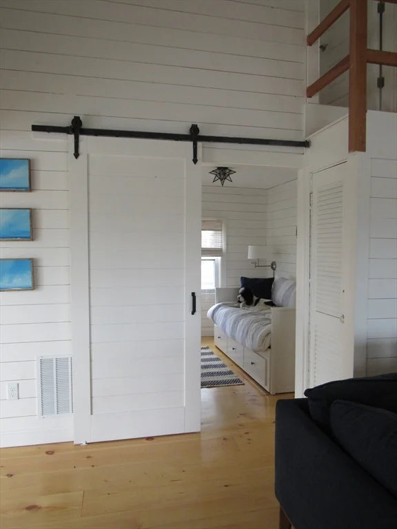 3 bed, 2 bath apartment for rent at 43 Middle Rd Unit -, Little Neck — photo 13 of 27