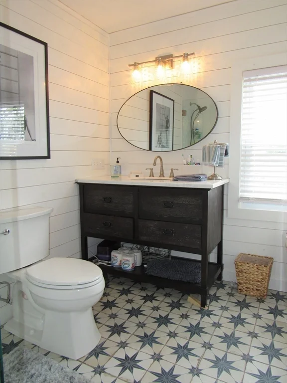 3 bed, 2 bath apartment for rent at 43 Middle Rd Unit -, Little Neck — photo 18 of 27