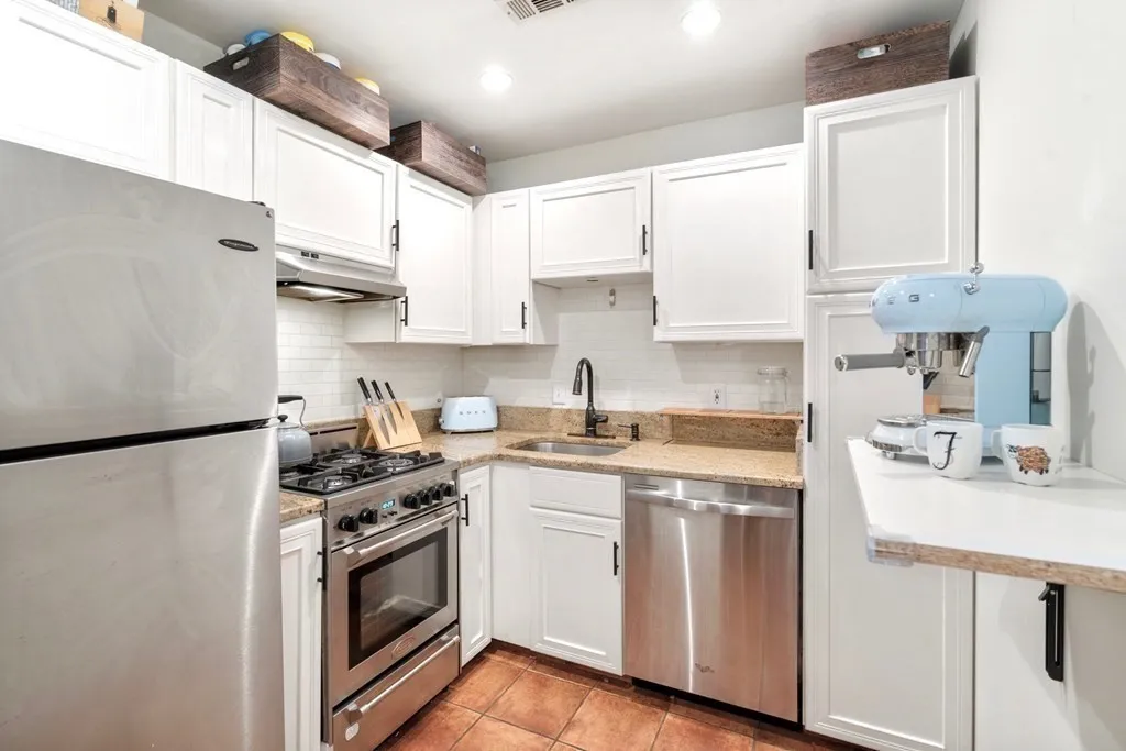 2 bed, 1 bath apartment for rent at 43 N Mead St Unit 43, Charlestown — photo 4 of 17