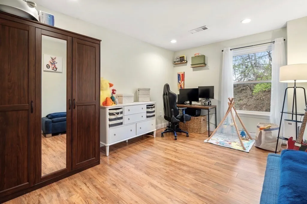 2 bed, 1 bath apartment for rent at 43 N Mead St Unit 43, Charlestown — photo 10 of 17