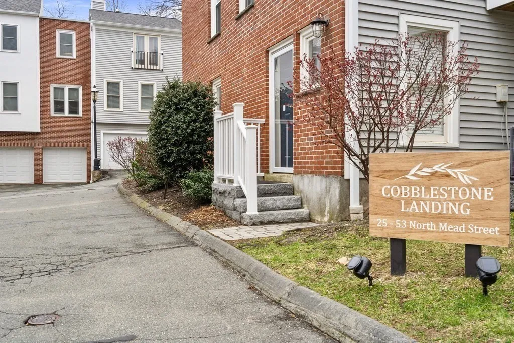 2 bed, 1 bath apartment for rent at 43 N Mead St Unit 43, Charlestown — photo 16 of 17