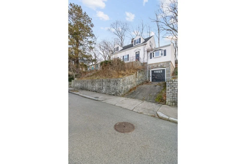 2 bed, 1 bath apartment for rent at 43 Northbourne Rd, Jamaica Plain — photo 15 of 15
