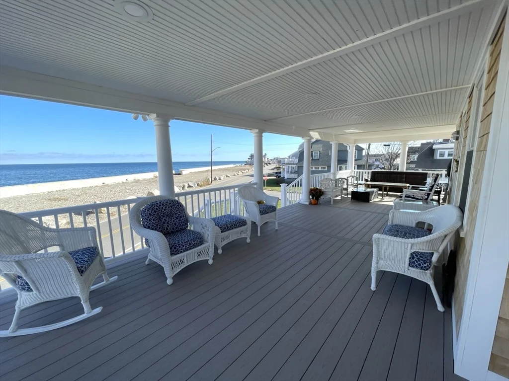 2 bed, 1 bath apartment for rent at 43 Oceanside Drive : Lower Unit LOWER, Sand Hills — photo 4 of 14