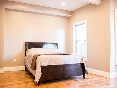 4 bed, 2.5 bath apartment for rent at 43 Old Harbor St Unit Sf1, South Boston — photo 9 of 17