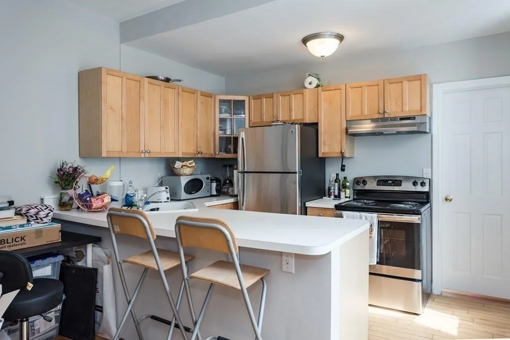 3 bed, 1 bath apartment for rent at 43 Park Vale Ave Unit 8a, Allston