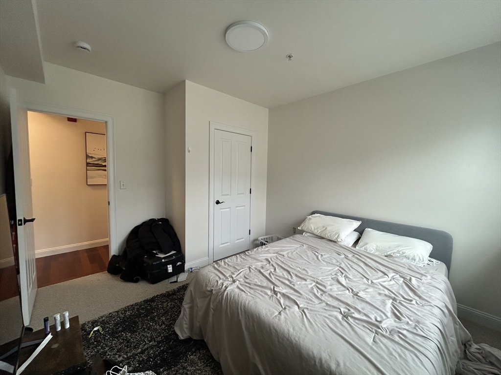 3 bed, 2 bath apartment for rent at 43 Pitman St Unit 201, Spring Hill — photo 10 of 13