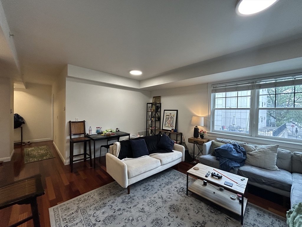 3 bed, 2 bath apartment for rent at 43 Pitman St Unit 201, Spring Hill — photo 2 of 13