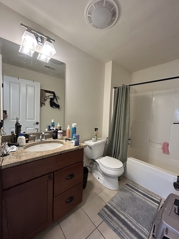3 bed, 2 bath apartment for rent at 43 Pitman St Unit 201, Spring Hill — photo 13 of 13