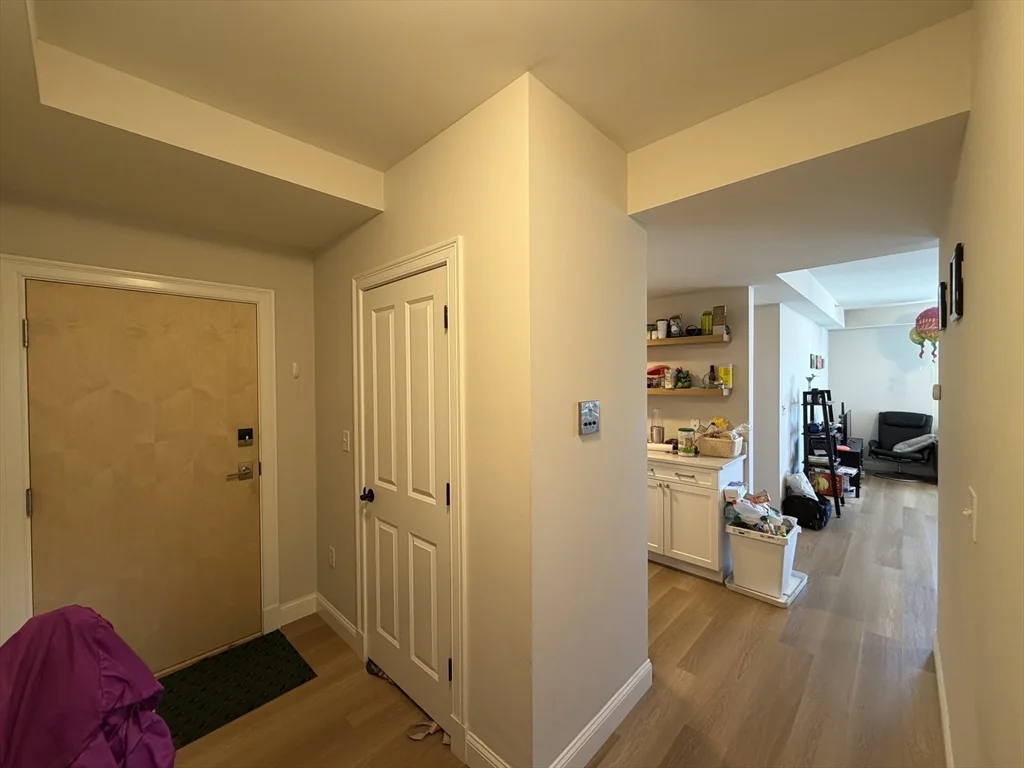 3 bed, 2 bath apartment for rent at 43 Pitman St Unit 302, Spring Hill — photo 5 of 14